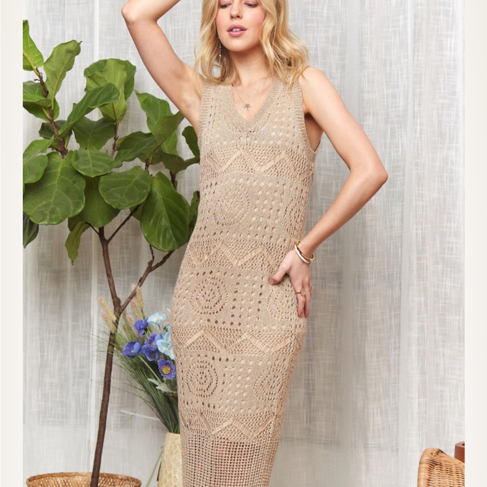 Sleeveless Crochet Maxi Dress